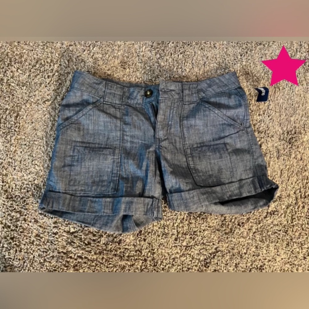 Old Navy shorts size 4